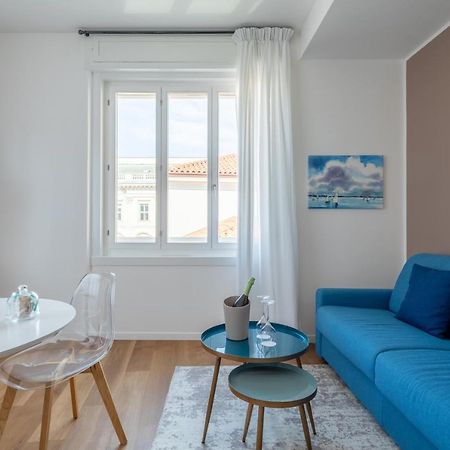 Vis A Vis Apartments ตรีเอสเต ภายนอก รูปภาพ