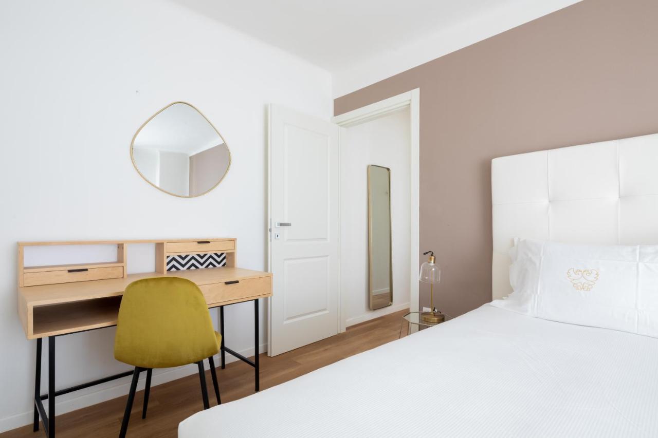 Vis A Vis Apartments ตรีเอสเต ภายนอก รูปภาพ