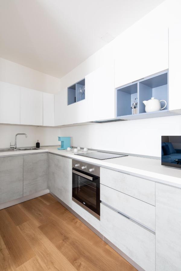 Vis A Vis Apartments ตรีเอสเต ภายนอก รูปภาพ